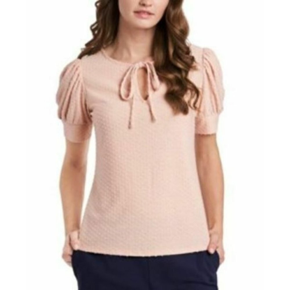 Riley & Rae Women’s Blouse. Size Medium. New With Tags.